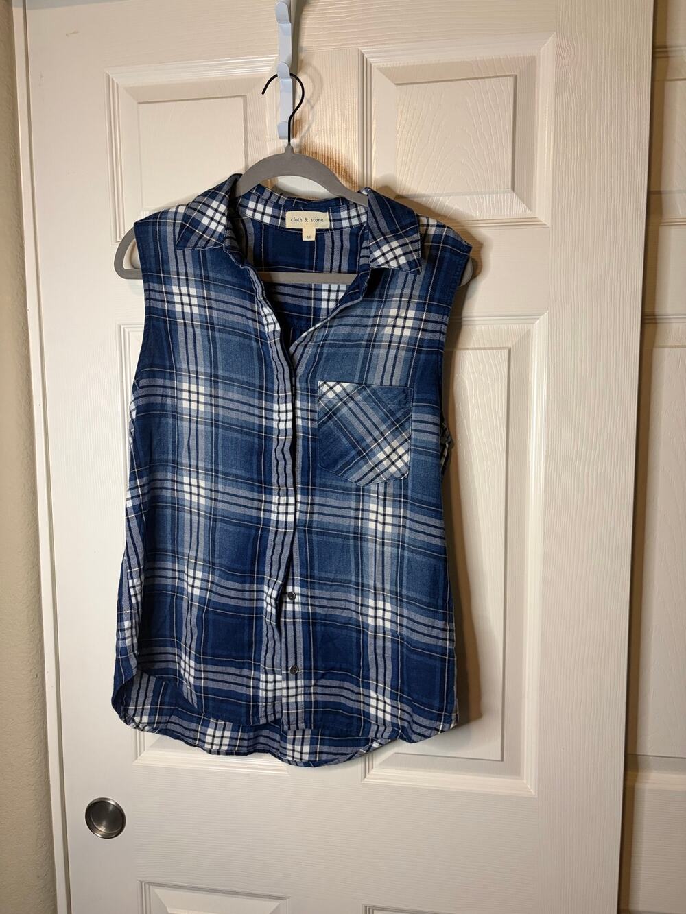 Women’s Coth & Stone Blue Plaid Sleeveless Button Up 100% Cotton Size M
